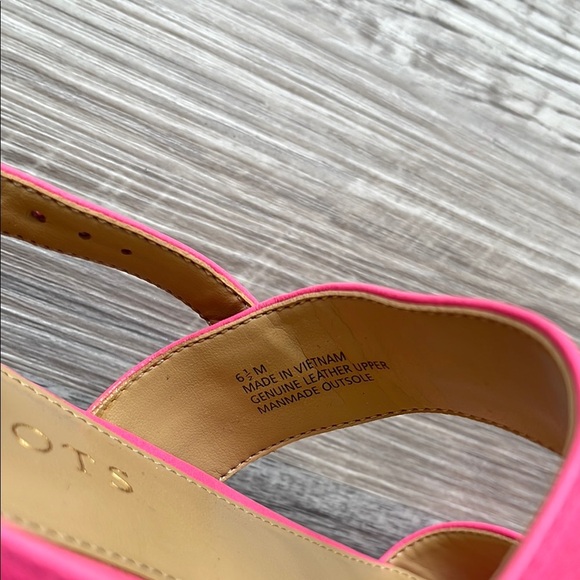 Talbots Pink Strappy Sandals sizes 6.5 New sandals - Picture 4 of 6